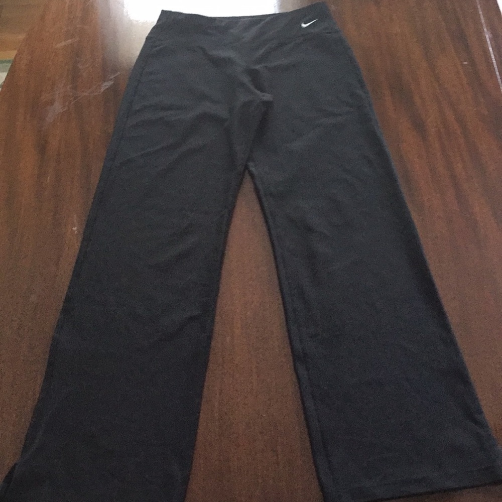 Nike yoga pants